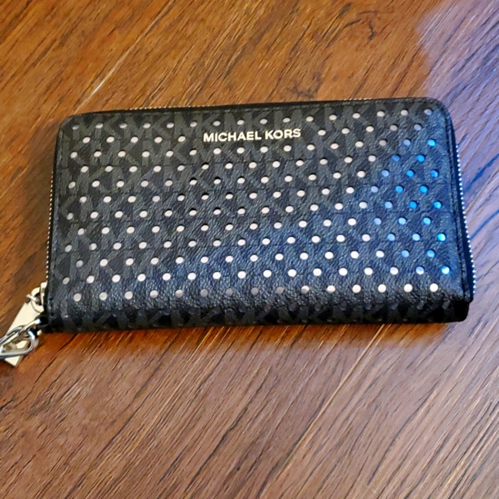 Purse/clutch